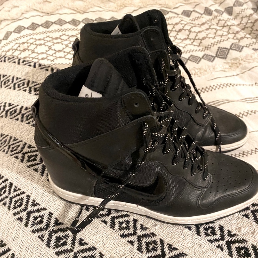 Nike high top wedge